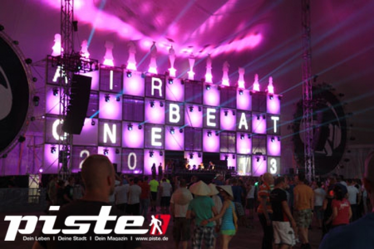 Airbeat-One 2013