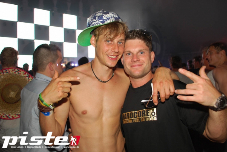 Airbeat-One 2013