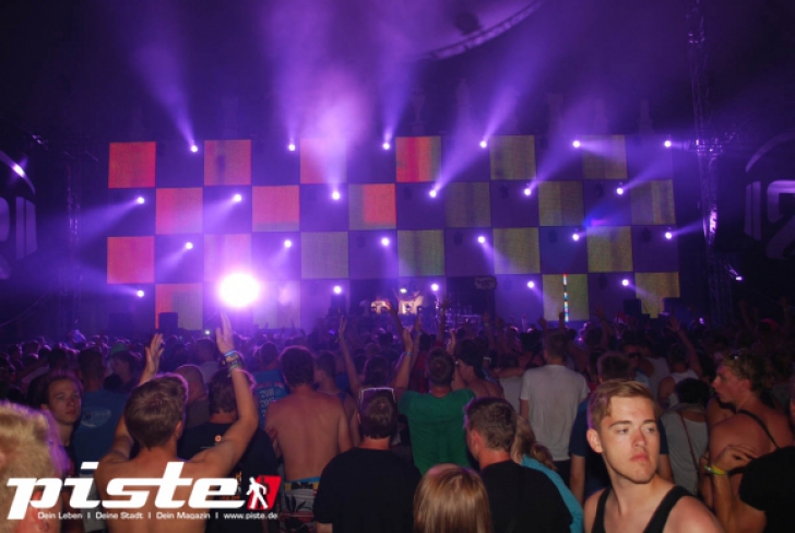 Airbeat-One 2013