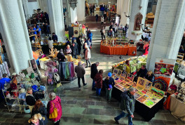 Kunsthandwerker-Weihnachtsmarkt